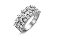 Victoria zilverkleurige damesring met witte steentjes