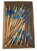 Cocktail prikkers, 100 stuks in een mix van blauw bamboe